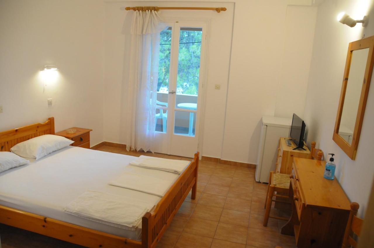 Chalikias Rooms Asprogerakata Bagian luar foto